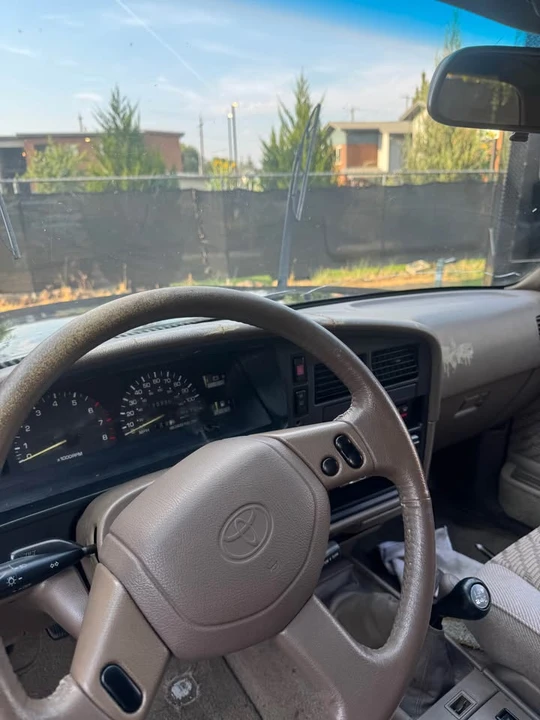 1994 Toyota 4Runner 2nd Gen - Image 5 of 9