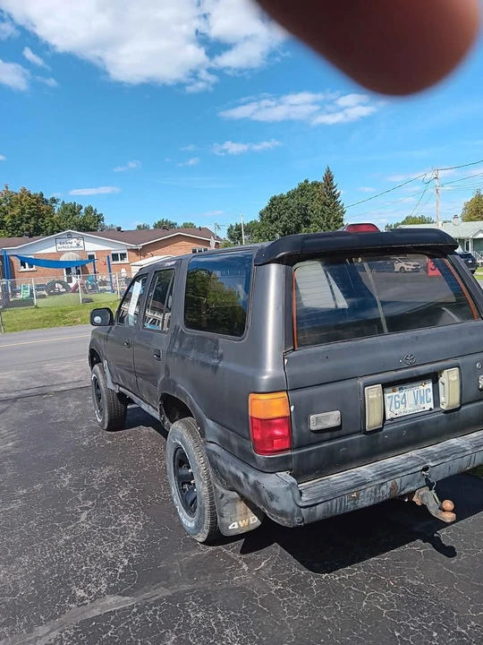 1994 Toyota 4Runner 2nd Gen - Image 4 of 5