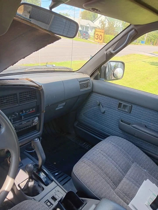 1994 Toyota 4Runner 2nd Gen - Image 2 of 5