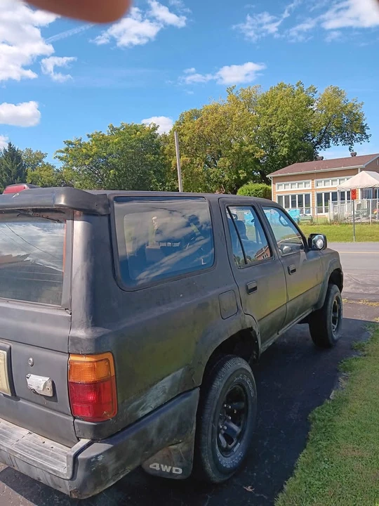1994 Toyota 4Runner 2nd Gen - Image 3 of 5