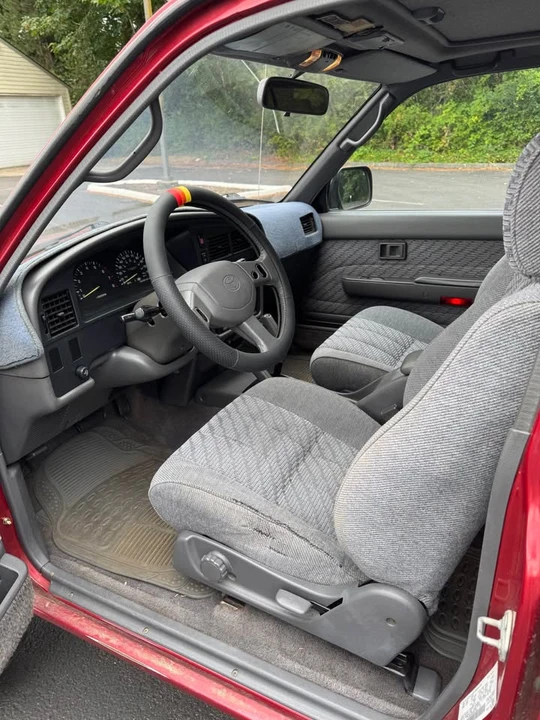 1994 Toyota 4Runner 2nd Gen - Image 9 of 16