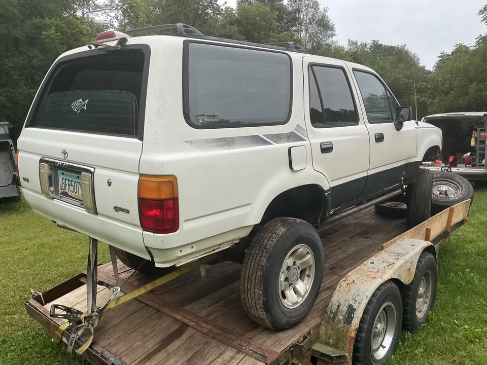 1994 Toyota 4Runner 2nd Gen - Image 4 of 12