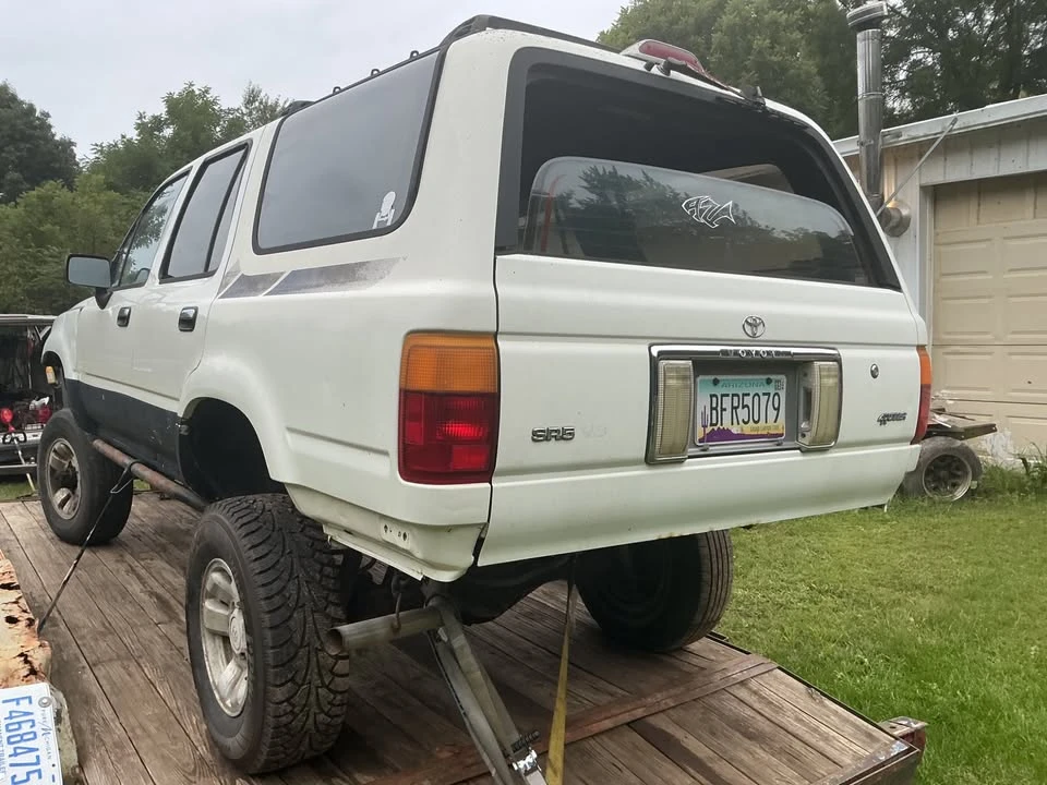 1994 Toyota 4Runner 2nd Gen - Image 3 of 12