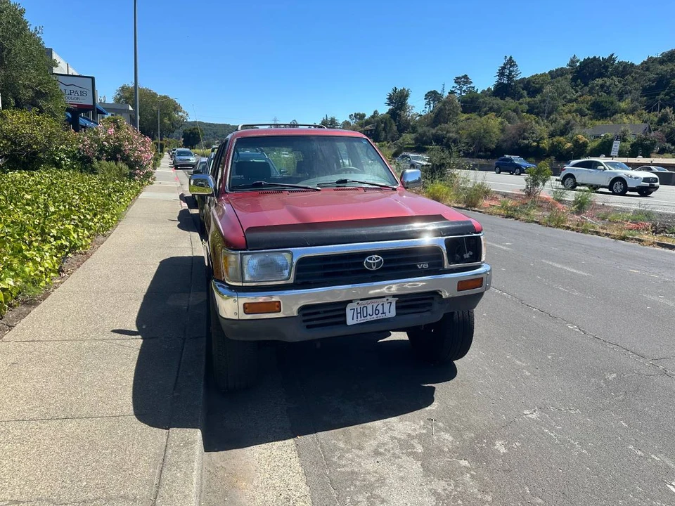 1994 Toyota 4Runner 2nd Gen - Image 2 of 6