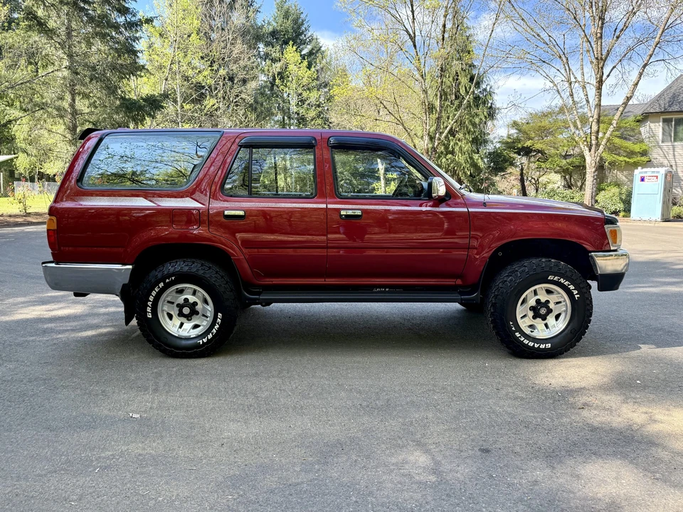1994 Toyota 4Runner 2nd Gen - Image 17 of 31