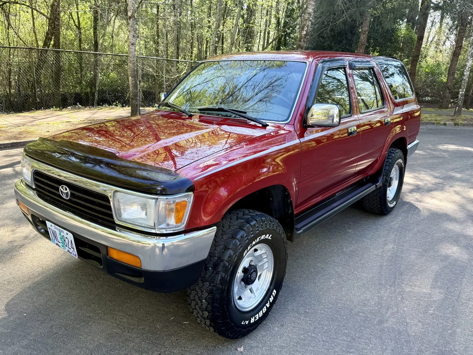 1994 Toyota 4Runner 2nd Gen - Image 3 of 31