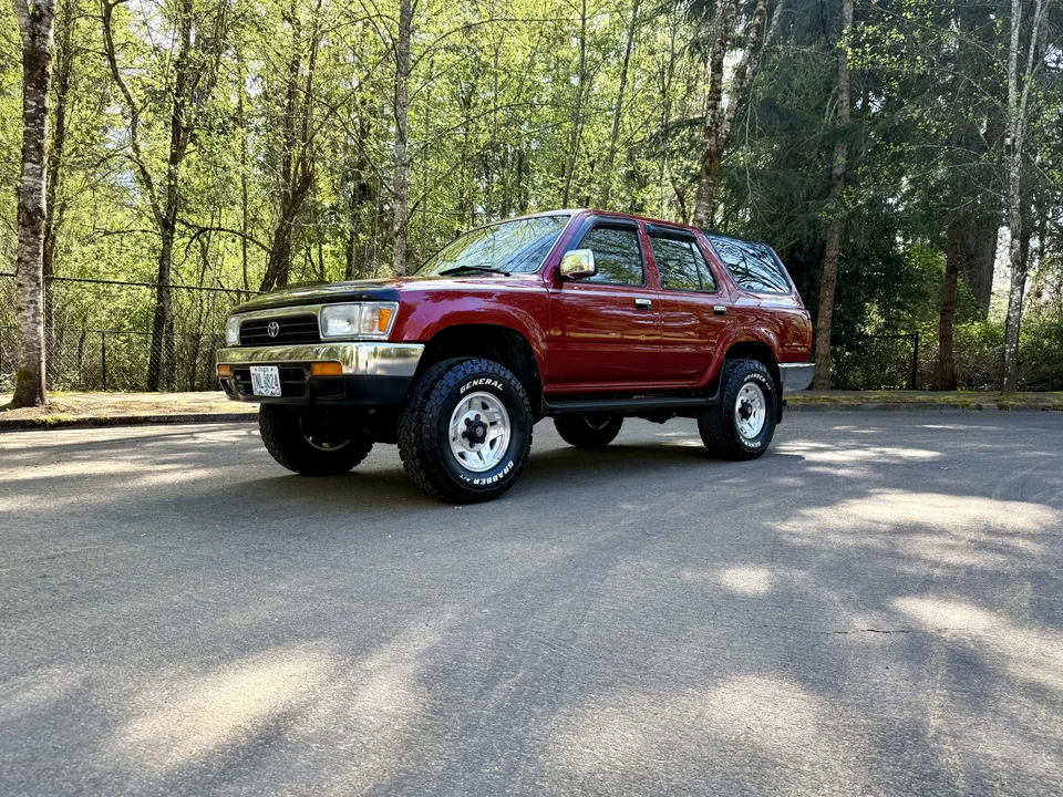 1994 Toyota 4Runner 2nd Gen - Image 4 of 31