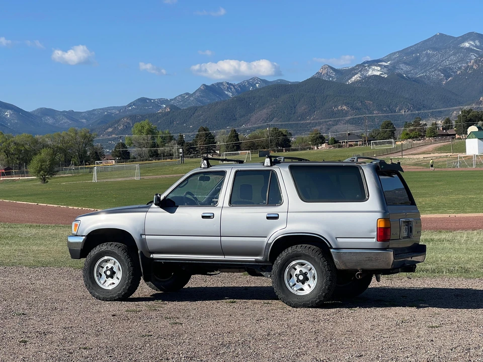 1994 Toyota 4Runner 2nd Gen - Image 9 of 31