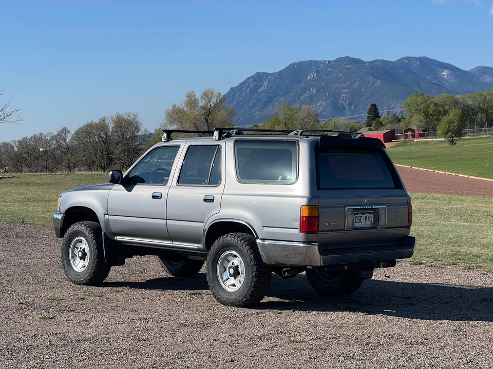 1994 Toyota 4Runner 2nd Gen - Image 10 of 31