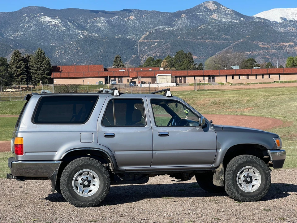1994 Toyota 4Runner 2nd Gen - Image 14 of 31