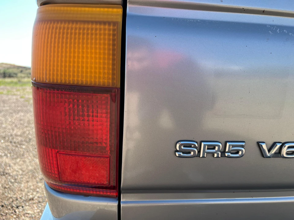 1994 Toyota 4Runner 2nd Gen - Image 23 of 31