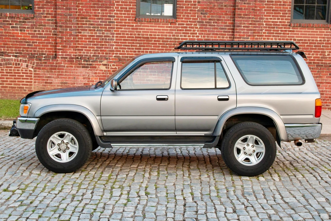 1994 Toyota 4Runner 2nd Gen - Image 3 of 31