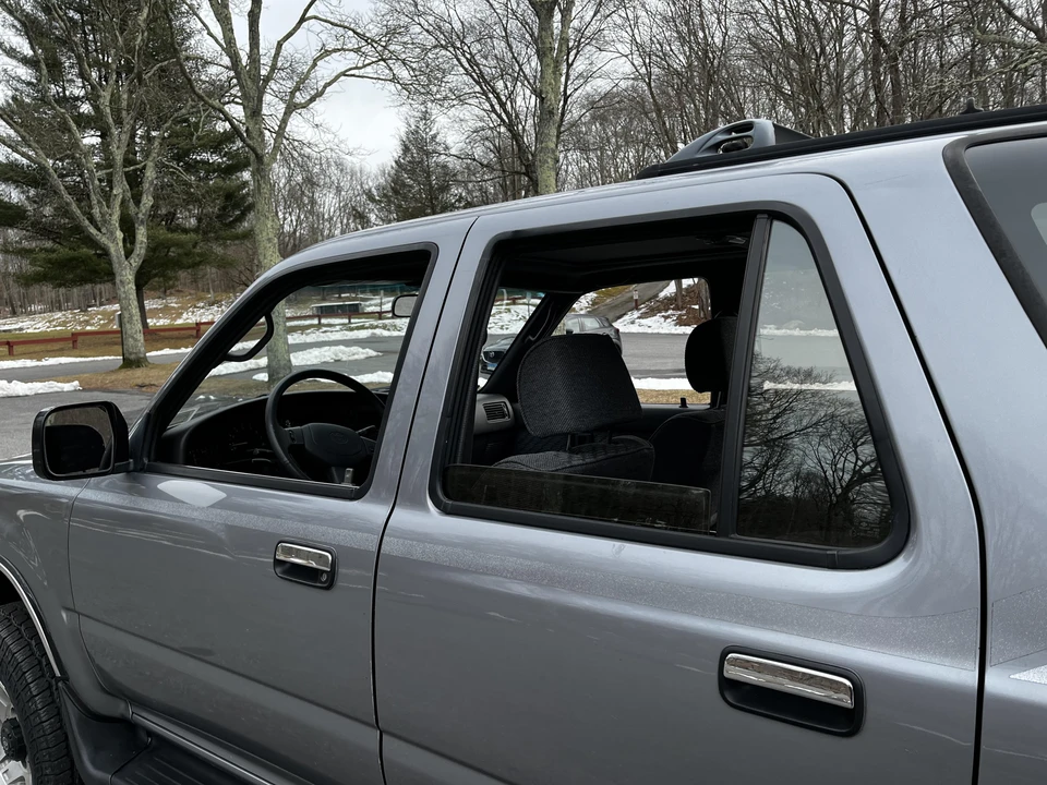 1994 Toyota 4Runner 2nd Gen - Image 26 of 31