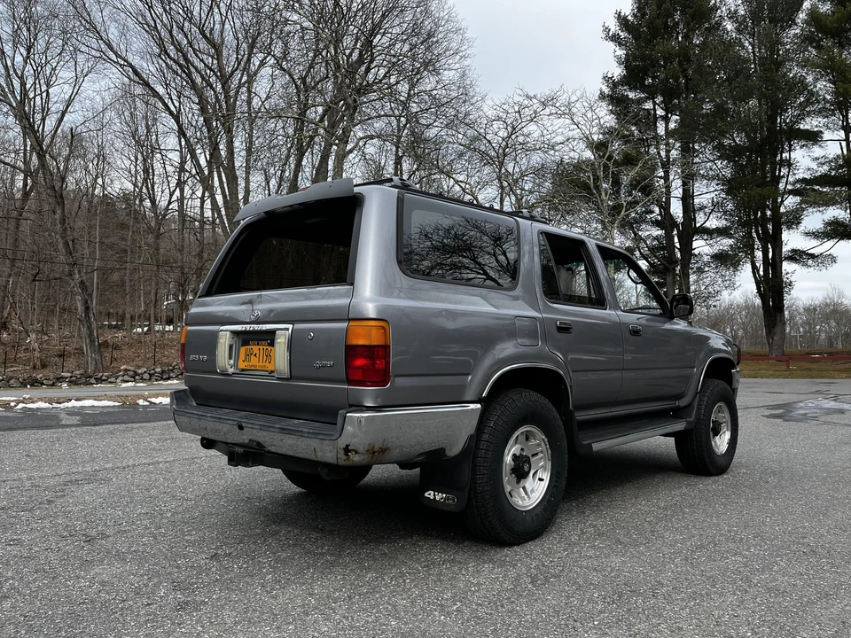 1994 Toyota 4Runner 2nd Gen - Image 15 of 31