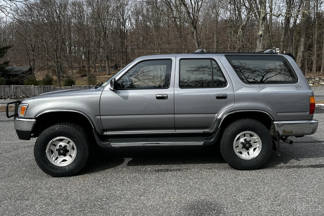 1994 Toyota 4Runner 2nd Gen - Image 3 of 31