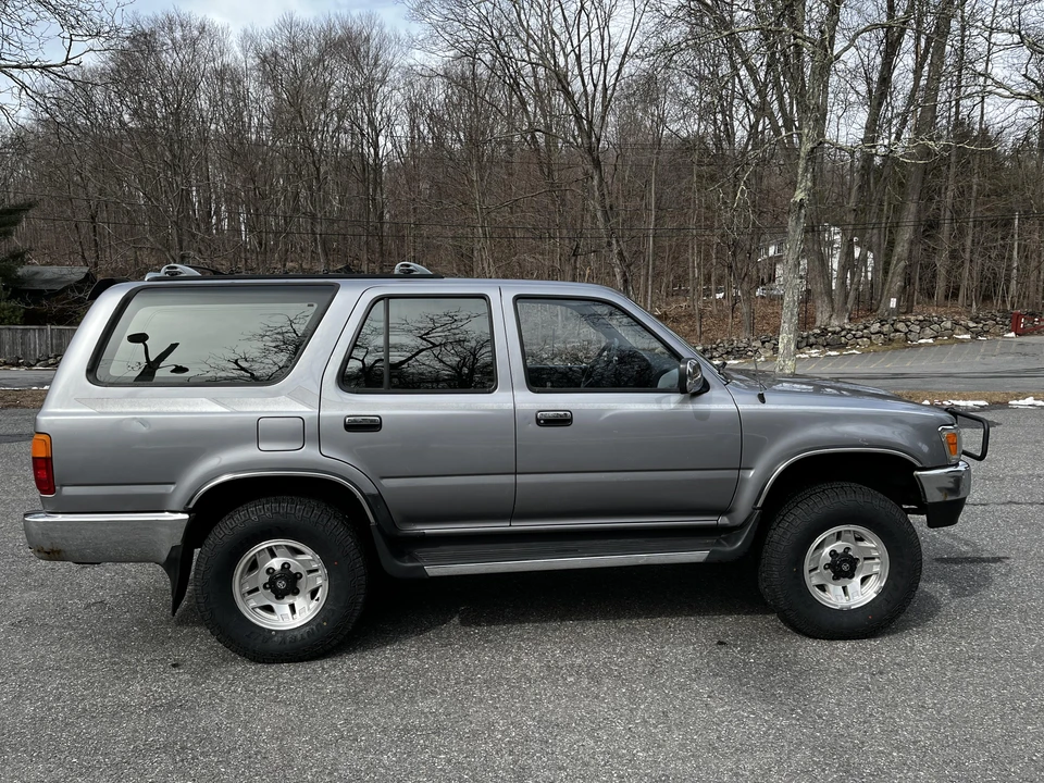 1994 Toyota 4Runner 2nd Gen - Image 16 of 31