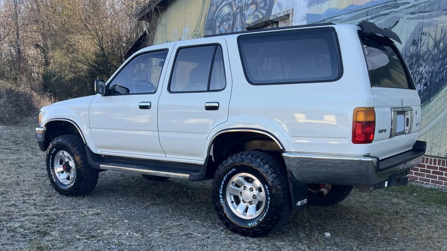 1994 Toyota 4Runner 2nd Gen - Image 3 of 15