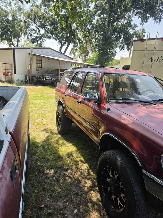 1994 Toyota 4Runner 2nd Gen - Image 2 of 10