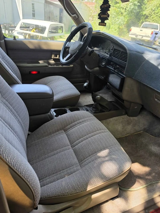 1994 Toyota 4Runner 2nd Gen - Image 4 of 10