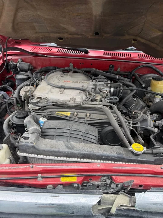 1994 Toyota 4Runner 2nd Gen - Image 9 of 19