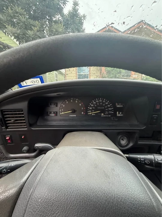 1994 Toyota 4Runner 2nd Gen - Image 5 of 18