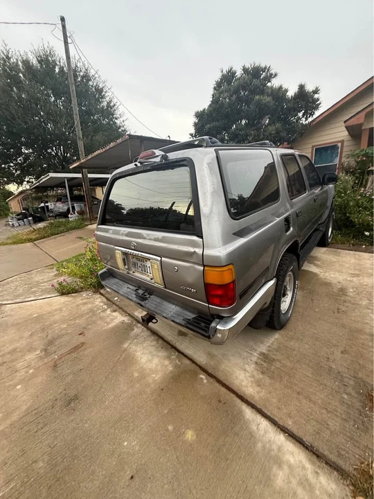 1994 Toyota 4Runner 2nd Gen - Image 12 of 18