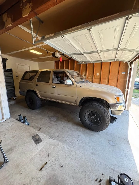 1994 Toyota 4Runner 2nd Gen - Image 6 of 10