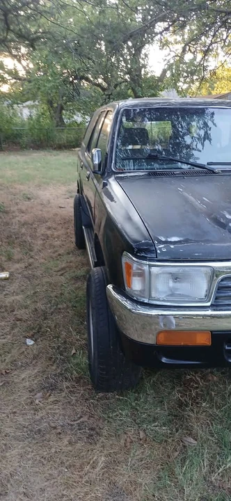 1994 Toyota 4Runner 2nd Gen - Image 5 of 10