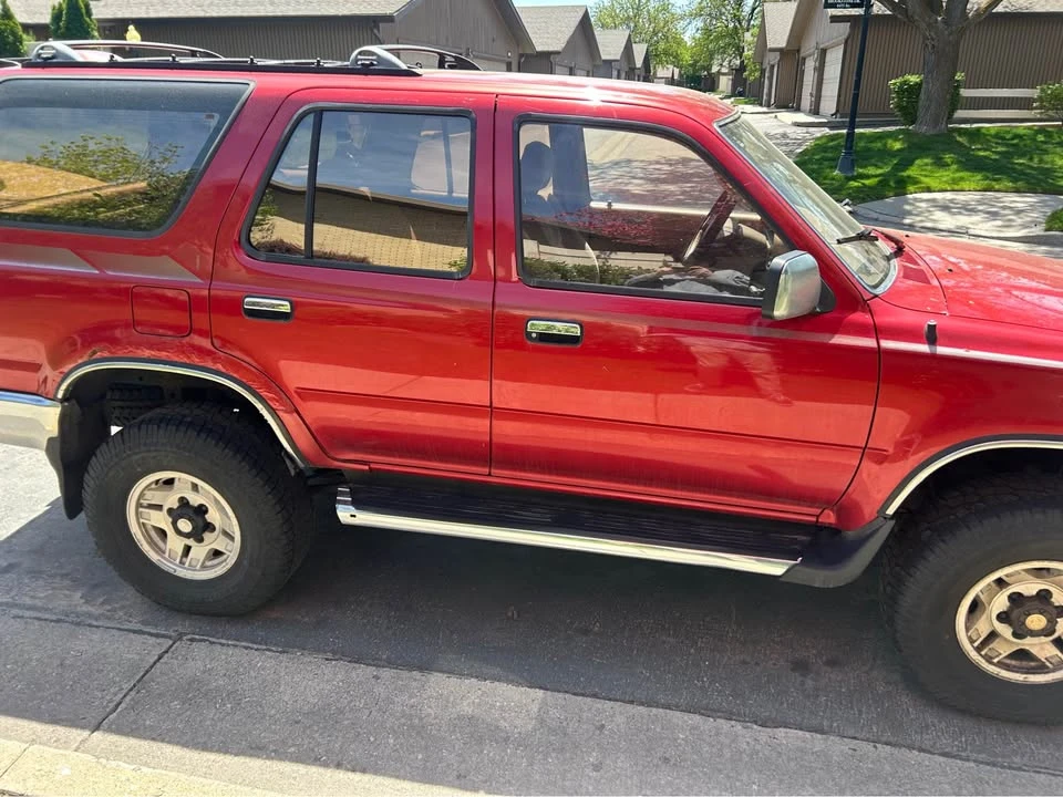 1994 Toyota 4Runner 2nd Gen - Image 2 of 7