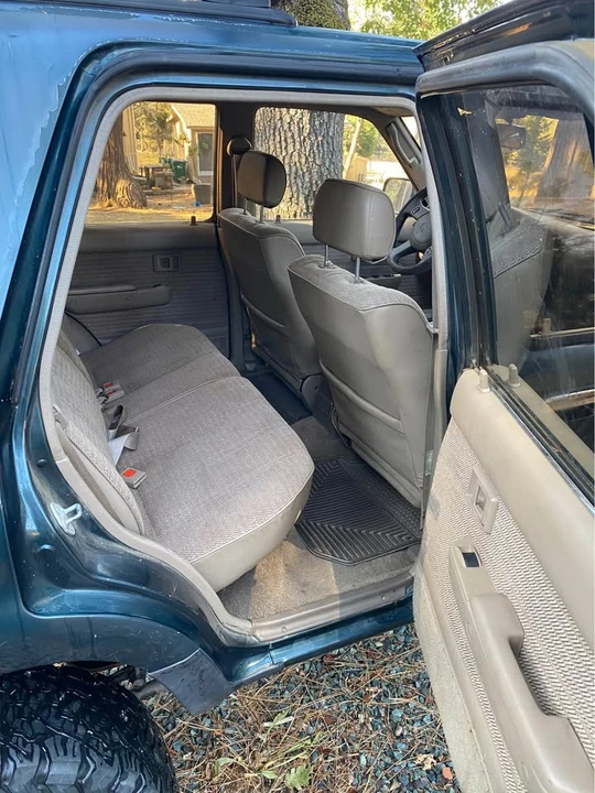 1994 Toyota 4Runner 2nd Gen - Image 10 of 11