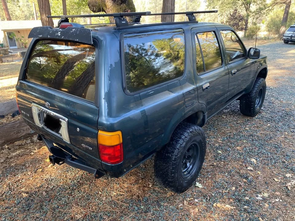 1994 Toyota 4Runner 2nd Gen - Image 3 of 11
