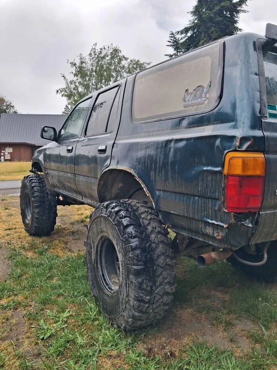1994 Toyota 4Runner 2nd Gen - Image 6 of 12