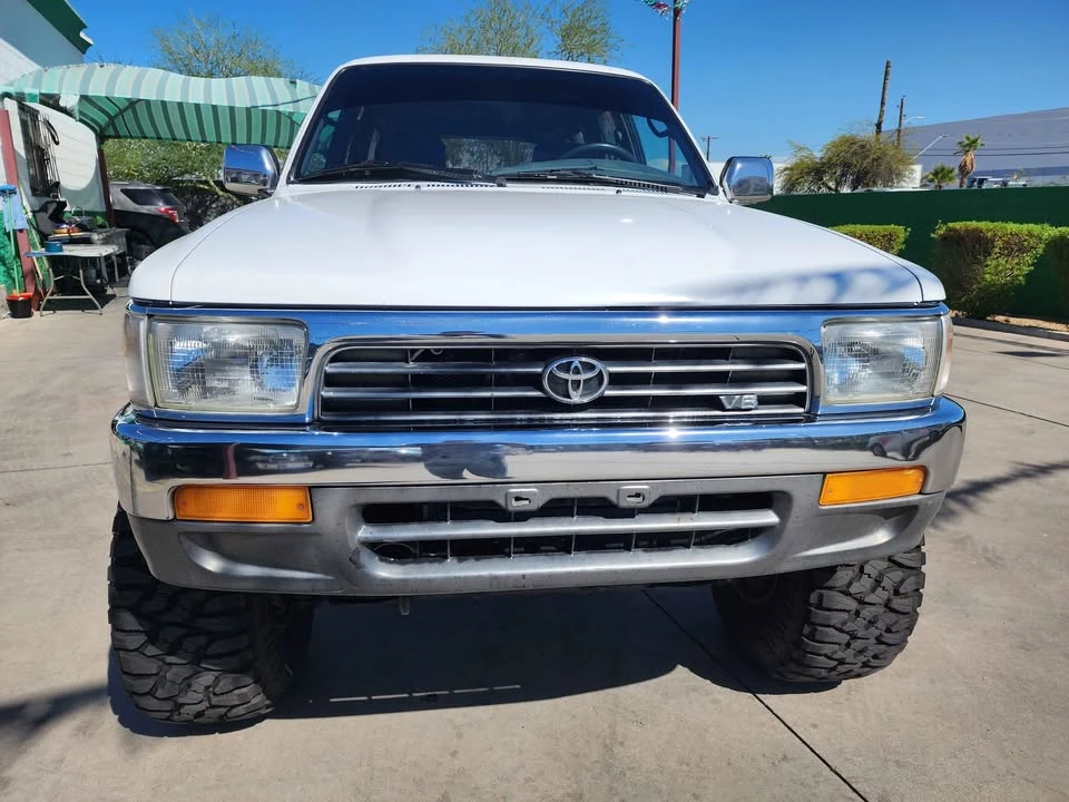 1994 Toyota 4Runner 2nd Gen - Image 2 of 10