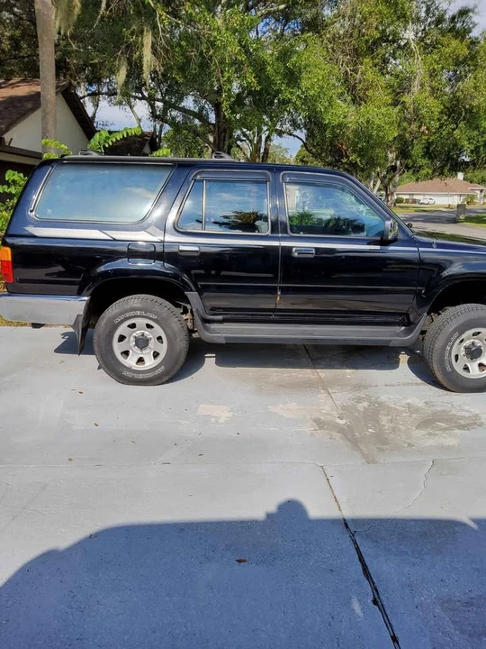 1994 Toyota 4Runner 2nd Gen - Image 4 of 13