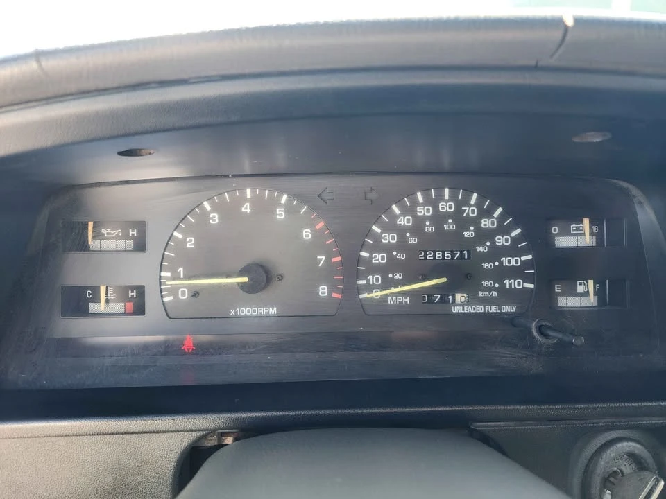1994 Toyota 4Runner 2nd Gen - Image 9 of 10