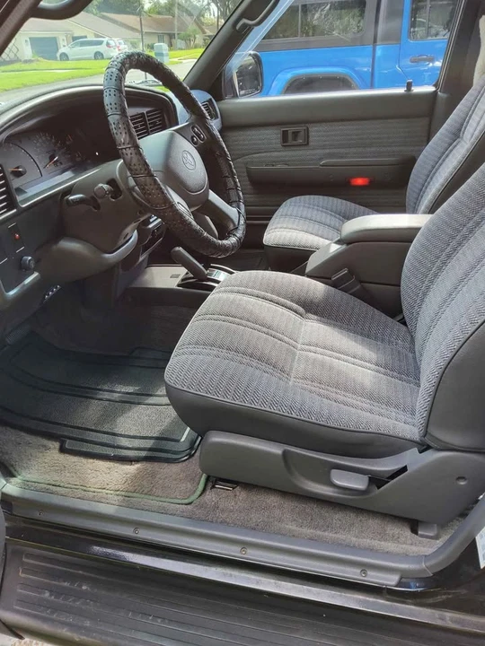1994 Toyota 4Runner 2nd Gen - Image 7 of 13