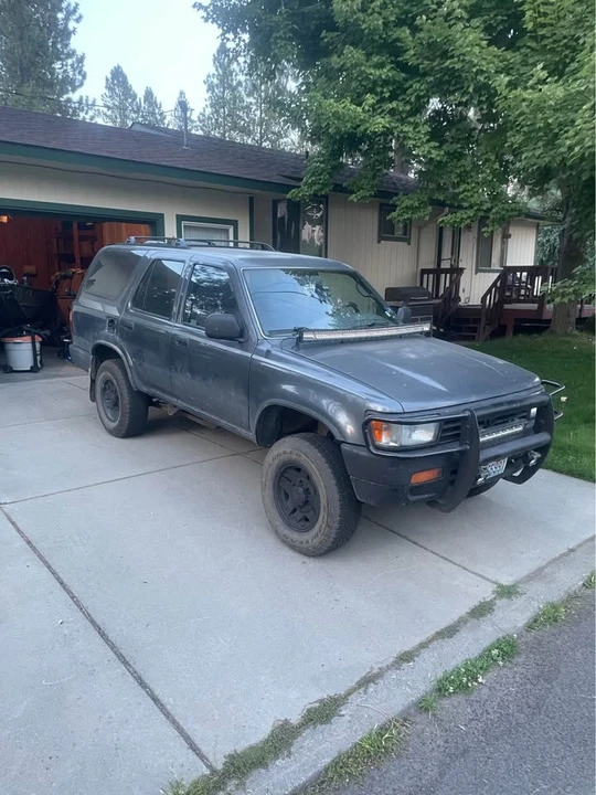 1994 Toyota 4Runner 2nd Gen - Image 2 of 9
