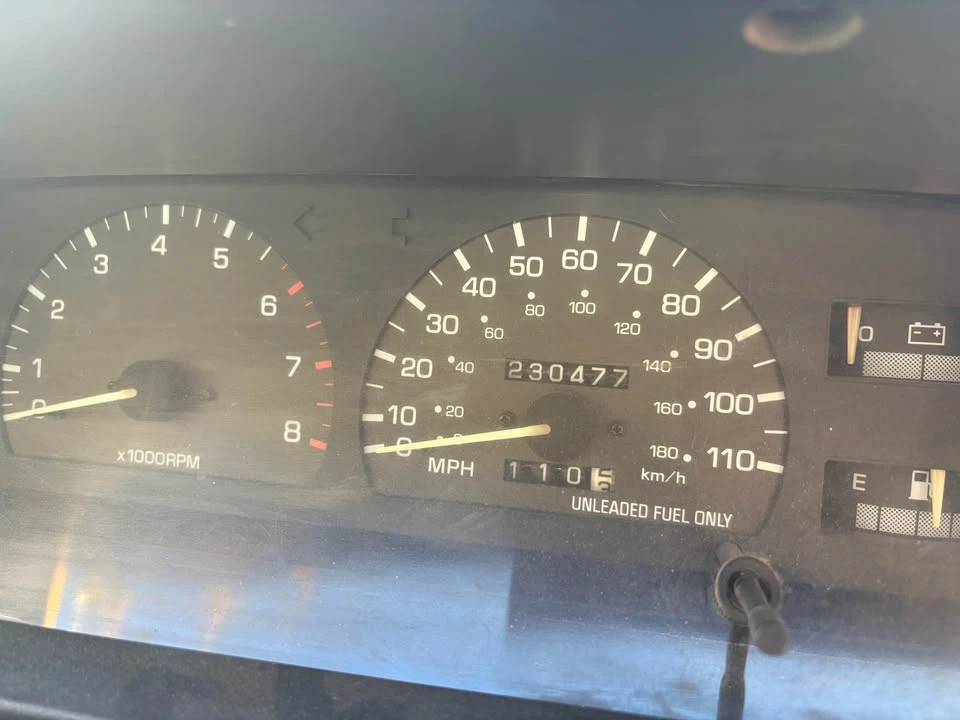 1994 Toyota 4Runner 2nd Gen - Image 10 of 15