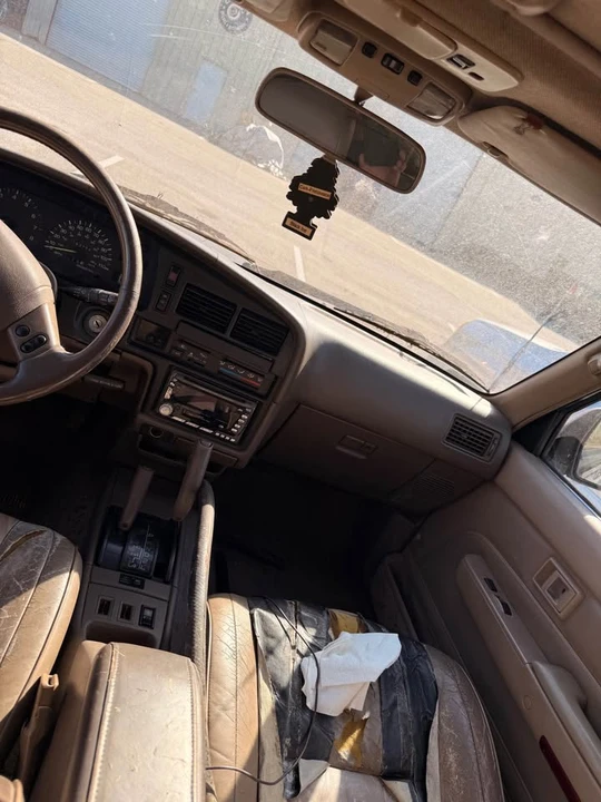 1994 Toyota 4Runner 2nd Gen - Image 2 of 11