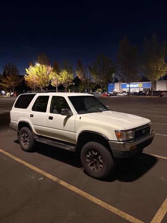 1994 Toyota 4Runner 2nd Gen - Image 3 of 10