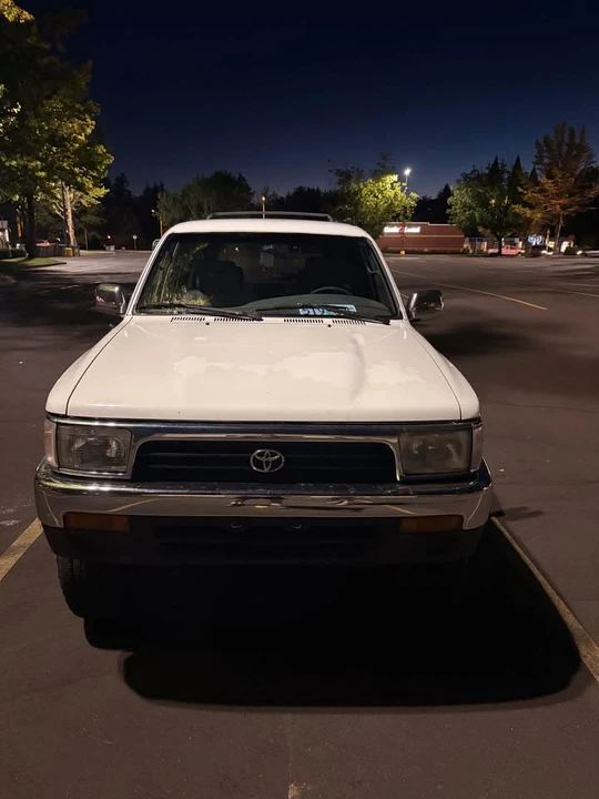1994 Toyota 4Runner 2nd Gen - Image 2 of 10