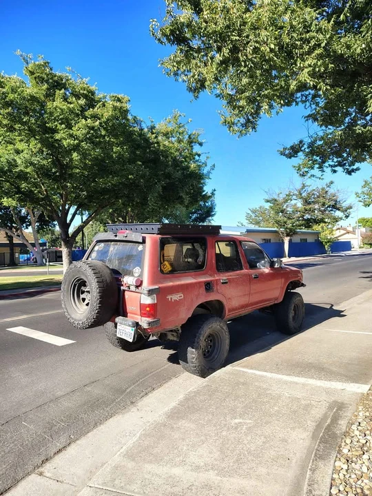 1994 Toyota 4Runner 2nd Gen - Image 10 of 10