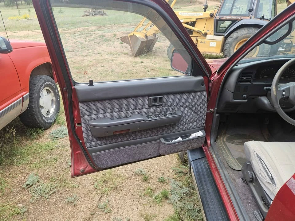1994 Toyota 4Runner 2nd Gen - Image 6 of 9