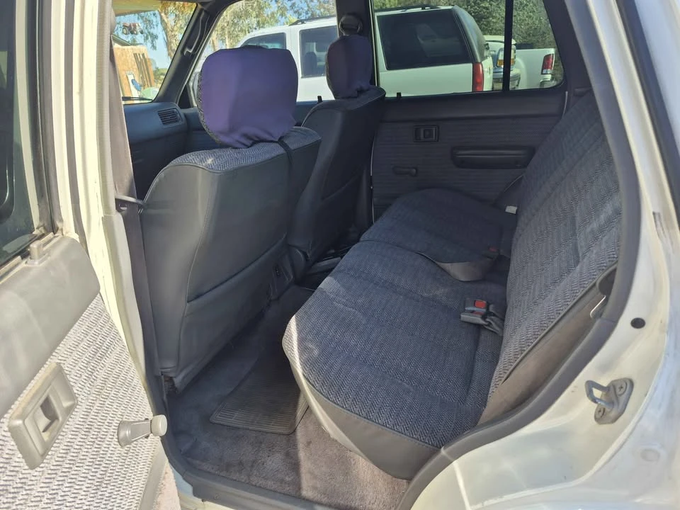1994 Toyota 4Runner 2nd Gen - Image 5 of 10