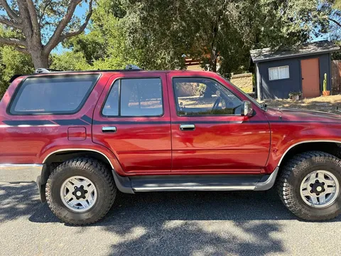 1994 Toyota 4Runner SR5 Sport Utility 4D