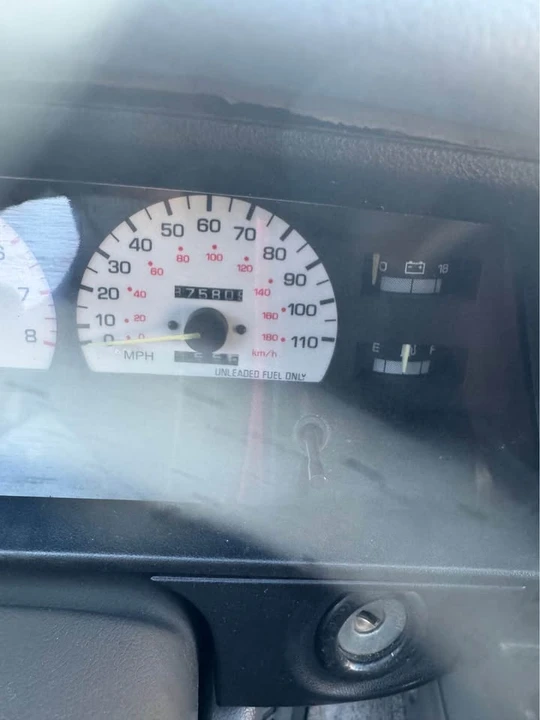 1994 Toyota 4Runner 2nd Gen - Image 7 of 12