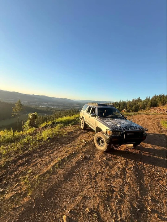 1994 Toyota 4Runner 2nd Gen - Image 2 of 8