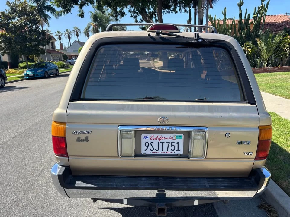 1994 Toyota 4Runner 2nd Gen - Image 8 of 14