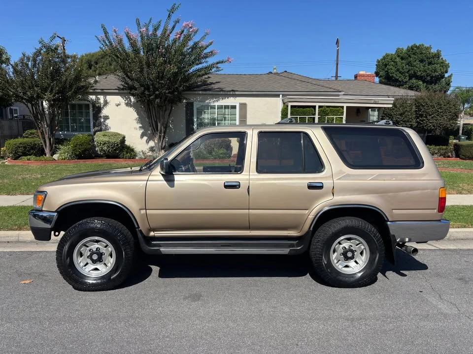 1994 Toyota 4Runner 2nd Gen - Image 3 of 14