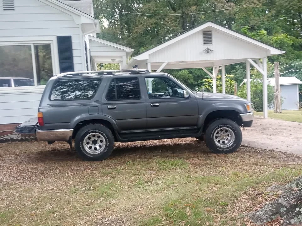 1994 Toyota 4Runner 2nd Gen - Image 11 of 13